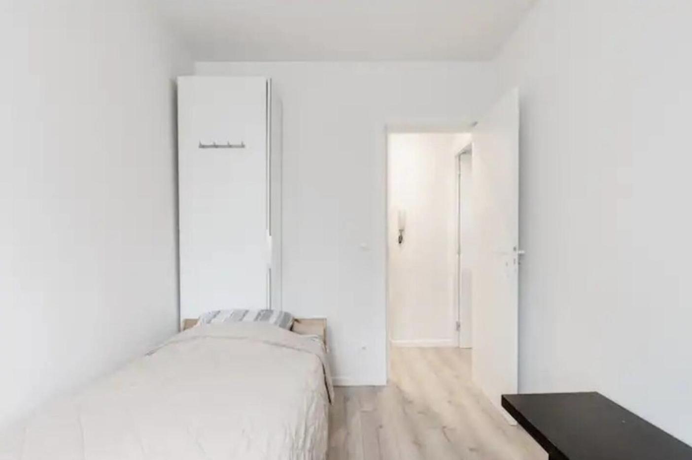 Beautiful Fully Renovated * Bruxelas